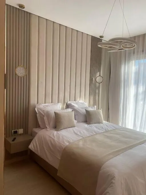Luxueux F4 Prestigia Jubaea Daire Marakeş Fas